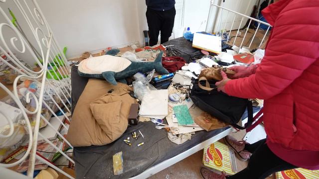 LET’S HAVE SOME FUN AND CLEAN FOR FREE!!