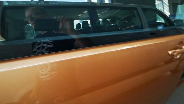 Новый Фольксваген Каравелла (в наличии - стоимость по звонку) смотреть онлайн