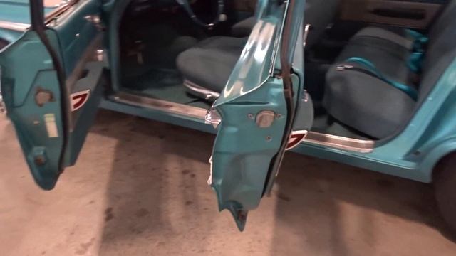 MWk#1122, 1961 Chevrolet Impala, Gateway Classic Cars of Milwaukee смотреть онлайн