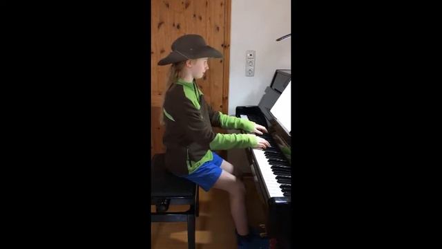 Marko Tajcevic, Songs from the Mur Island, No. 4 #piano (Sophia M.A.B.) смотреть онлайн