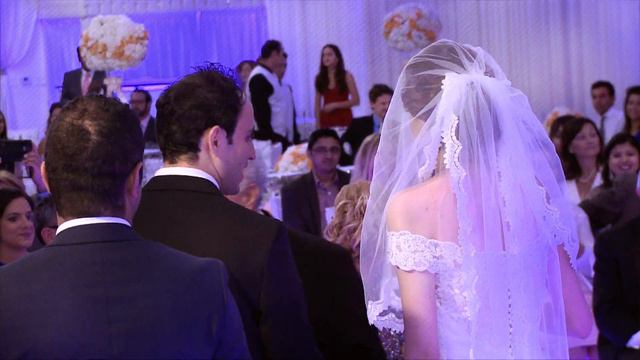 Real Wedding at Royal Palace Banquet Hall смотреть онлайн