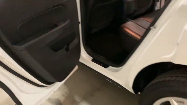 2014 Chevy Equinox LTZ (XYZ Motors) смотреть онлайн