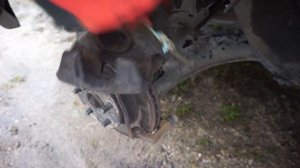 Subaru Impreza front brake pads replacement/ замена передних тормозных колодок