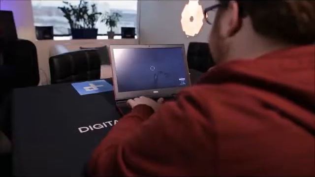 DELL 7567 смотреть онлайн
