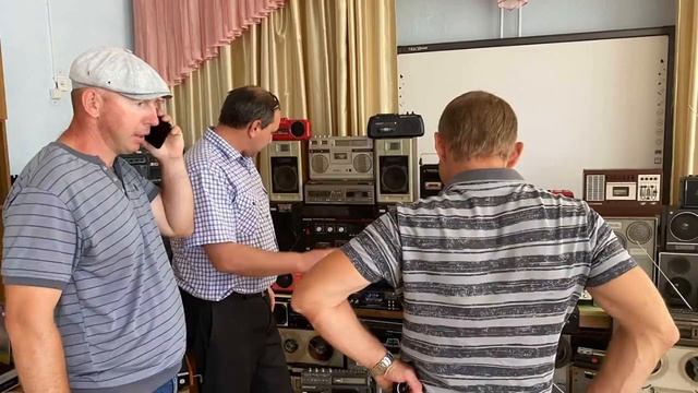 Коллекция Владимира Шпаковского магнитофонов СССР смотреть онлайн