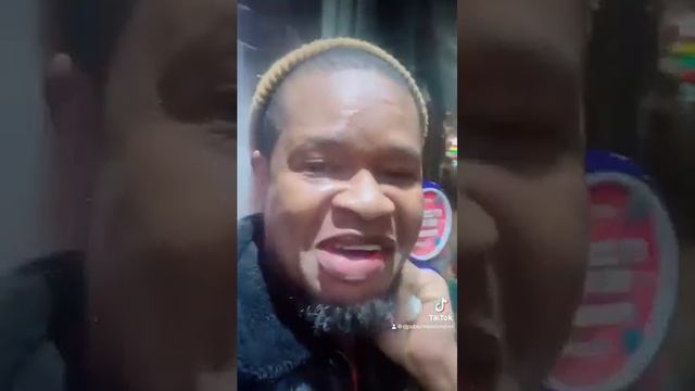 DJ PUBLICITÉ DE LONDON dit que Jonathan Morrison est en garde à vue à la police criminelle à Abidja смотреть онлайн