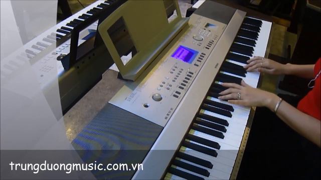 Tiếng Piano của Yamaha DGX - 640 смотреть онлайн