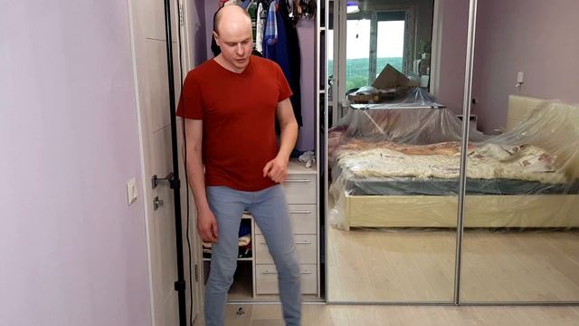 Обзор шкафа-купе с окрашенным зеркалом под амальгамой смотреть онлайн