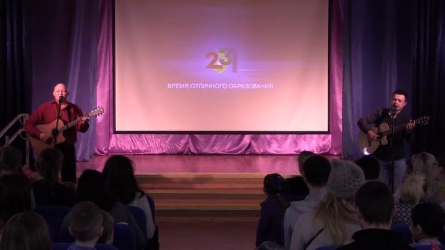 "Иваси - Куличики" в исполнении В.Каменского и А.Серякова смотреть онлайн