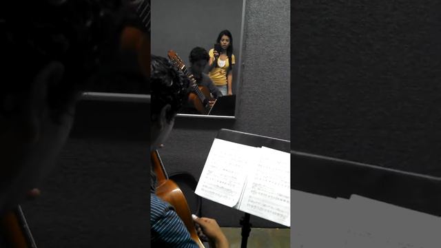 How beautiful are the feet Aria(soprano) guitar смотреть онлайн