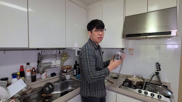 How to make Tom Yum Goong by a nonprofessional Korean foodie смотреть онлайн