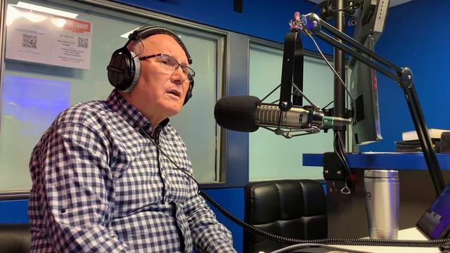 КАК БОГ УЧИЛ МЕНЯ МОЛИТЬСЯ - свидетельство на радио - Вячеслав Бойнецкий смотреть онлайн