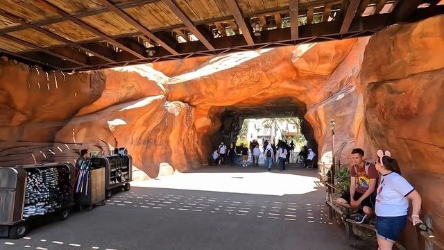 Disneyland Fourth Of July Weekend 2023 - Disneyland Rides & Walkthrough [4K POV]