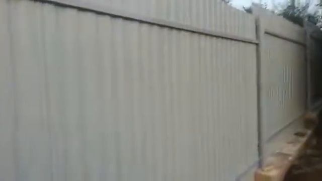 Забор из профнастила на ленточном фундаменте смотреть онлайн