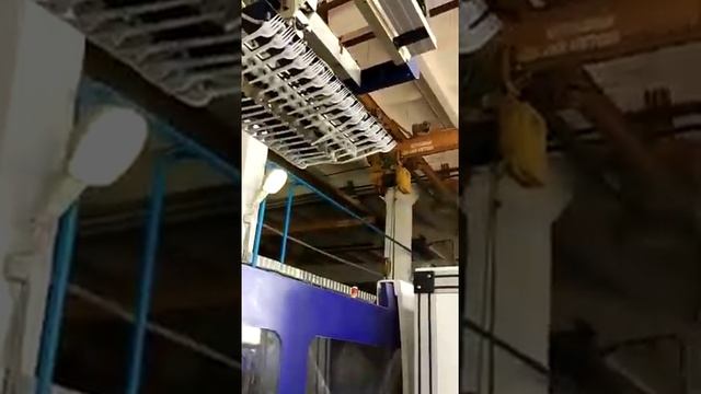 Процесс производства одноразовых вилок и ложек смотреть онлайн