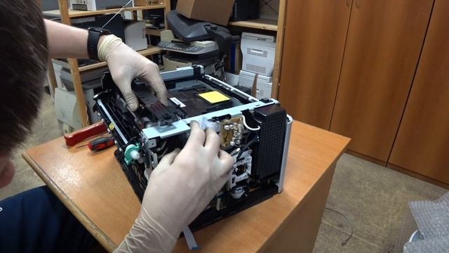 #90 Ремонт принтера Samsung CLP-365 | Принтер не берет бумагу | Замятие бумаги в лотке 1 | CLP 365 смотреть онлайн