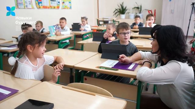 Как проходят новые IT-уроки в школах? смотреть онлайн