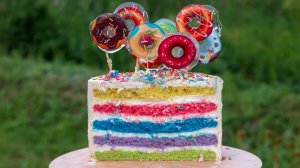 Радужный торт. Июльский розыгрыш ( English Subtitles ) - Я - ТОРТодел!