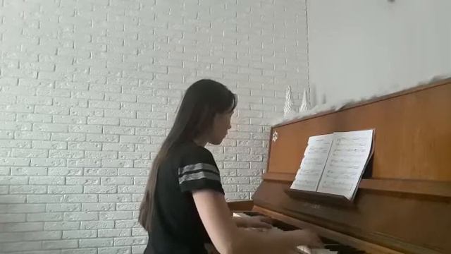 И.С.Бах "Менуэт Соль мажор" с фонограммой (Рылеева Лера) смотреть онлайн