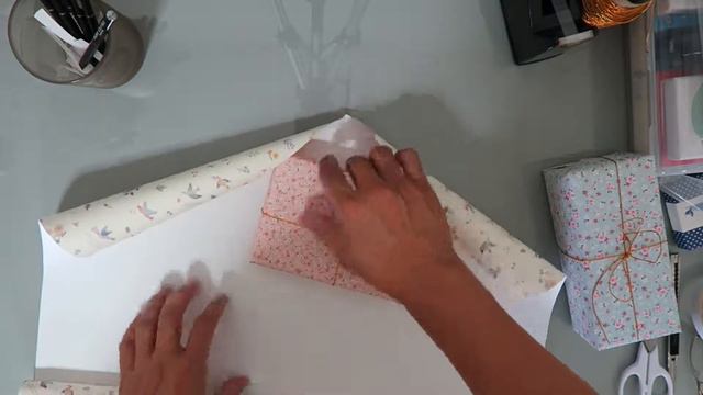 How To Wrap A Present: SIMPLE GIFT WRAPPING IDEAS! смотреть онлайн