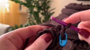 Нескучный ковёр. Мастер класс по вязанию крючком ковра из трикотажной пряжи.