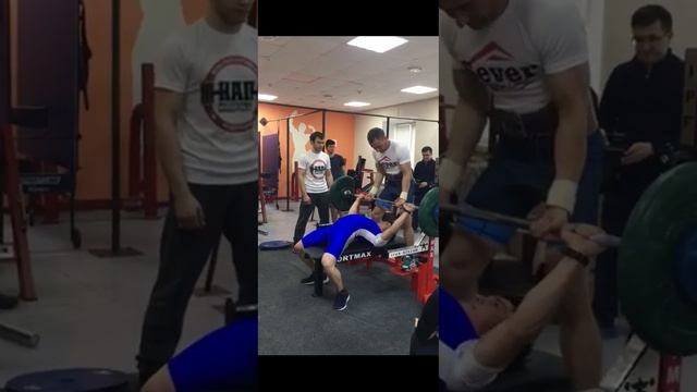 Как взял Мастера Спорта Международного Класса по жиму штанги лежа 130 кг / История пути смотреть онлайн