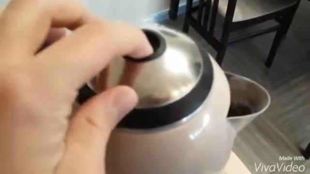 Как очистить чайник от накипи ? Лайфхак смотреть онлайн