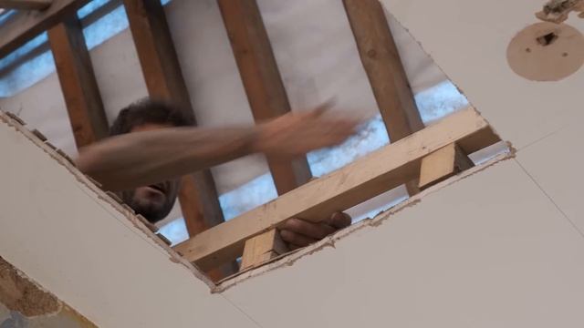 HOW TO FIT A LOFT LADDER смотреть онлайн
