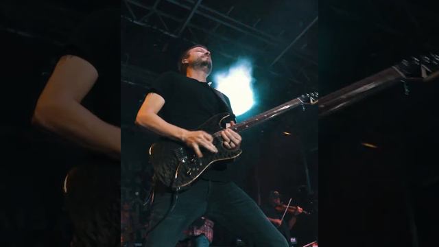 Travis Newman jamming with Tracy Lawrence смотреть онлайн