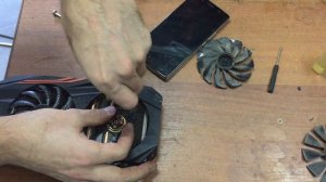 Как разобрать и смазать кулер вентилятор видеокарты, НОВЫЙ СПОСОБ