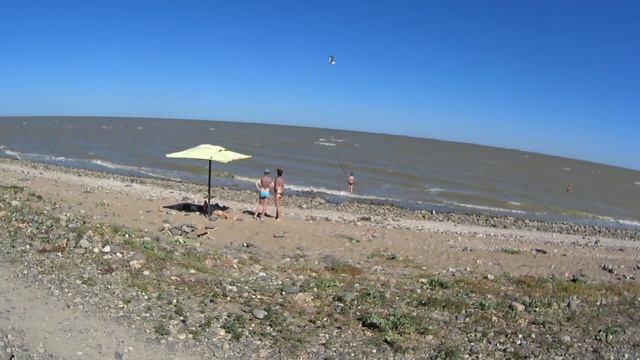 Ейск. Пляж Каменка, 2 часть. Продолжение обзора)) смотреть онлайн