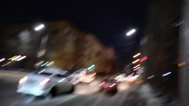 ПРОГУЛКА ПО ВОРОШИЛОВСКОМУ РАЙОНУ ГОРОДА ВОЛГОГРАДА смотреть онлайн