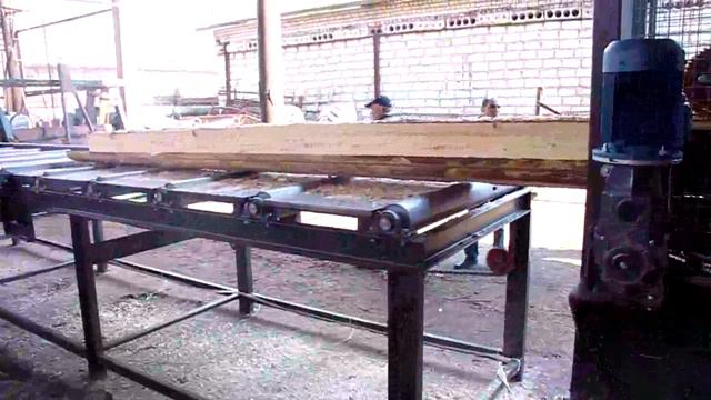 Лесопильная линия KRAFTER. От автоматической загрузки бревен до выхода готовой доски. Крафтер смотреть онлайн