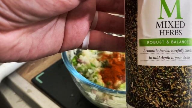 Лепим пельмени: сочный фарш и вкусное тесто смотреть онлайн