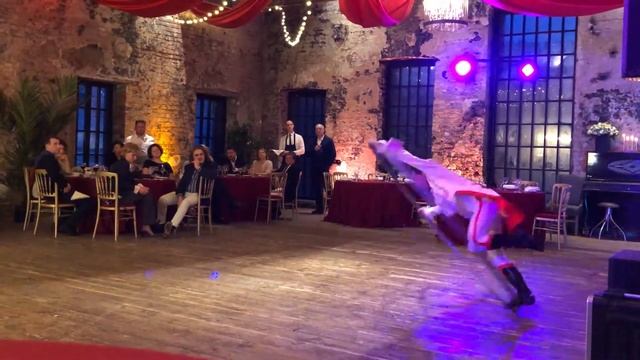 Человек в колесе. смотреть онлайн