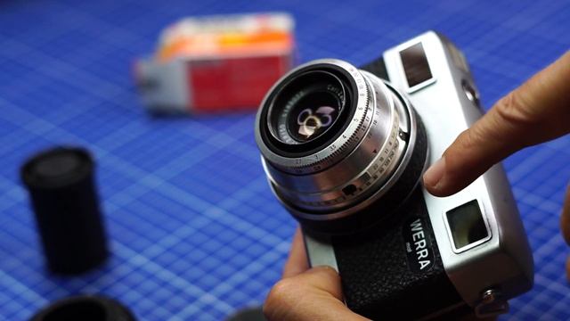 Shooting the WERRA, camera from the DDR, with 13 year expired film - part 1 смотреть онлайн