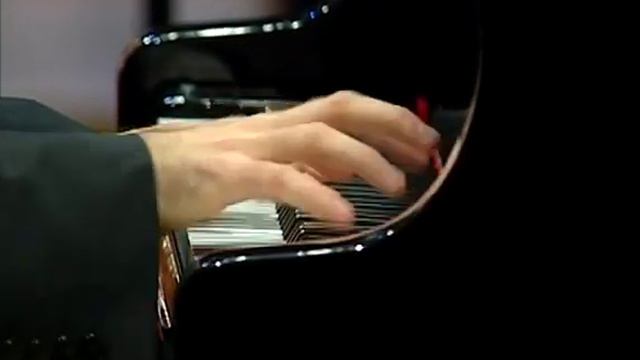 Dohnányi - Variations on a Nursery Rhyme - Dénes Várjon - piano, Iván Fischer - conductor смотреть онлайн