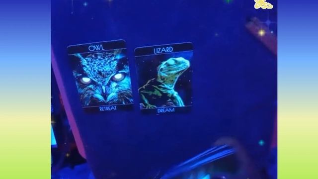 ?Glow in the Dark Oracle reading смотреть онлайн