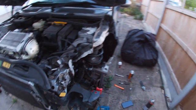 WE FIX THE MYSTERY AIR LEAK AND UNDERSEAL THE MINI?!?! *RUST* смотреть онлайн