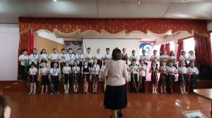 Песня "Я мечтаю о чуде" в  исполнении учеников 4"А1" класса