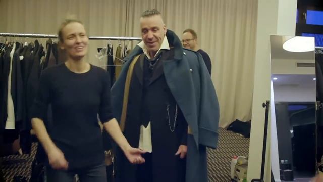 Альбом Спустя 10 Лет Это Плохо? Разбираемся! смотреть онлайн