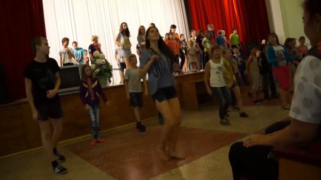 Выступление детского лагеря в 10 корпусе санатория СМВ смотреть онлайн