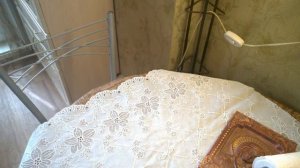 красим гипс морилкой