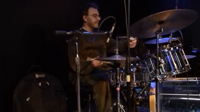 Gio Rossi Shuffle смотреть онлайн