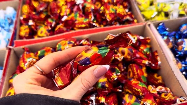 Shopping Vlog,Парфюмерный Магазин,Аромат дня,выбираю конфеты#tomford #montale #tizianaterenzi #prad смотреть онлайн