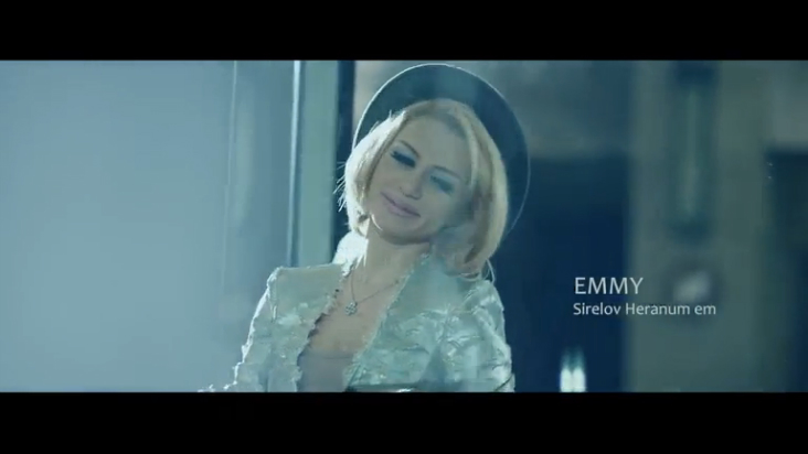 Emmy - Sirelov Heranum Em (Official Music Video 2014) смотреть онлайн
