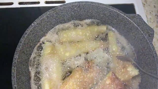 Рулетики из баклажан и кабачков.