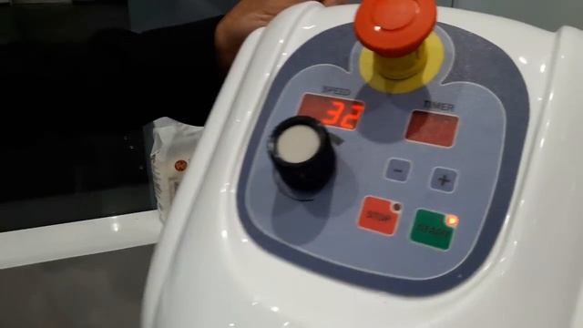 Миксер Стено в работе смотреть онлайн