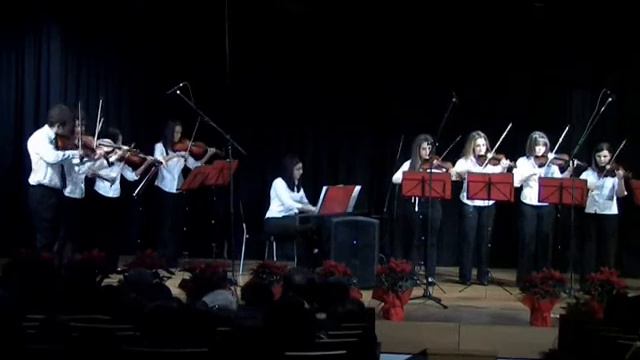 Amadeus- Piccolo Vasiliadis /2 meros/.avi смотреть онлайн