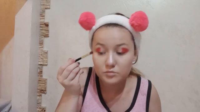 Я делаю крутой и яркий макияж!!))) смотреть онлайн